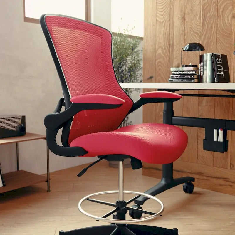 Chaise de dessinateur à dossier mi-haut en maille noire et cadre noir avec accoudoirs rabattables, 1 personne