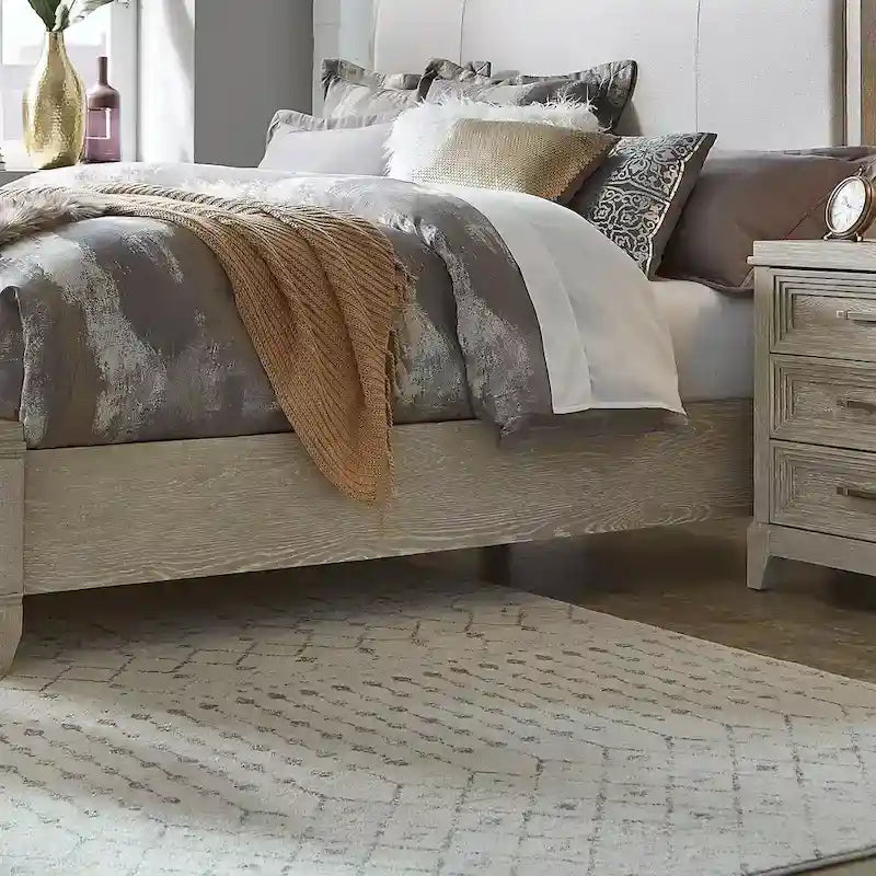 Lit traîneau tapissé taupe délavé et champagne argenté – California King